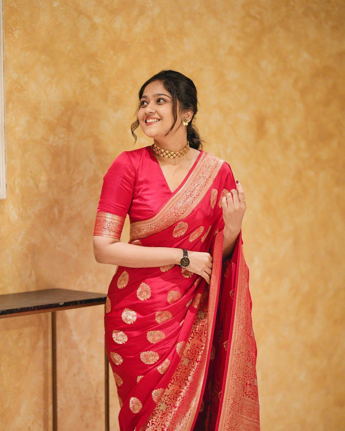 Women Floral Woven Banarasi Silk Kanjeevaram Saree