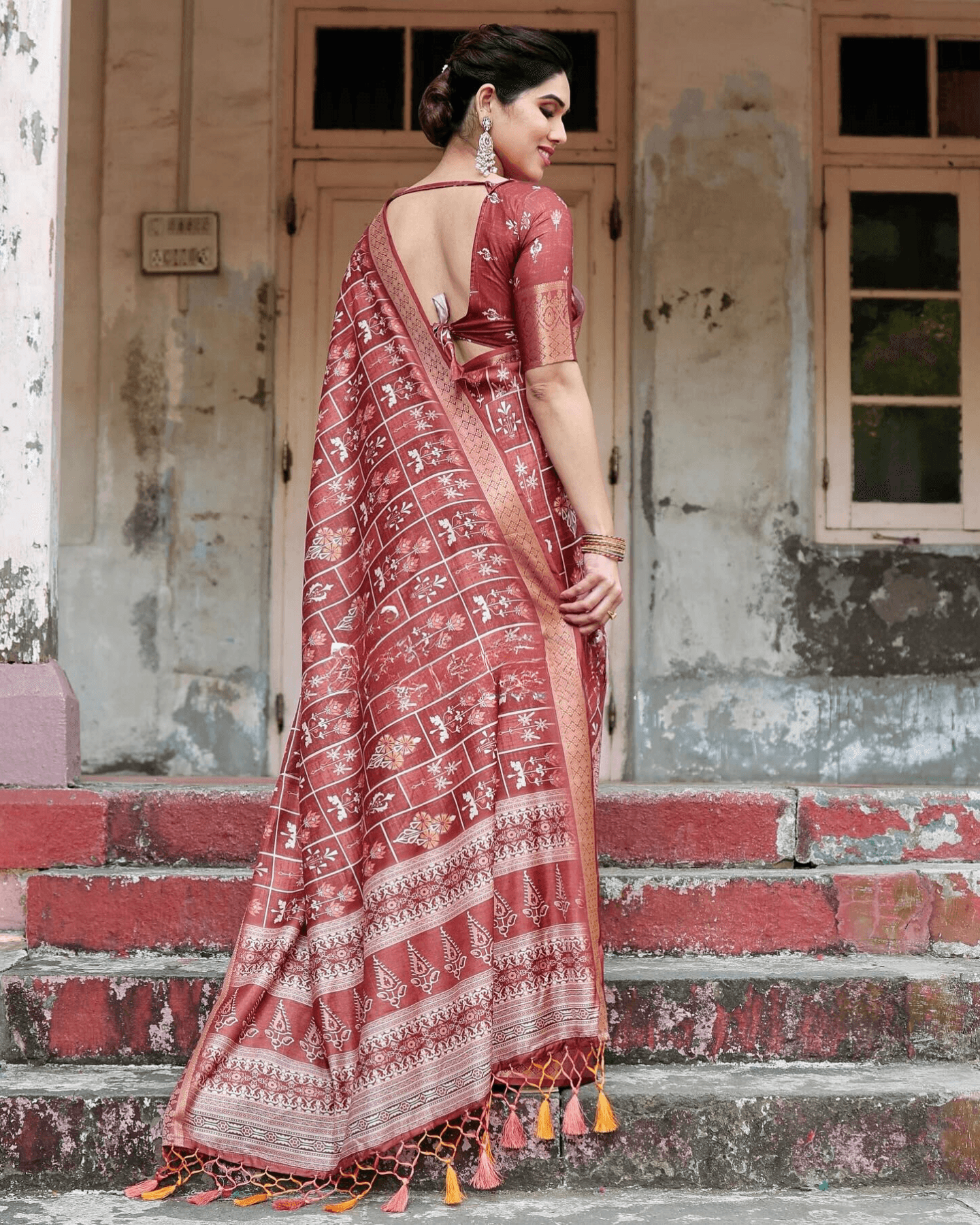 Wonderful Maroon Color Jacquard Silk Saree - Ibis Fab