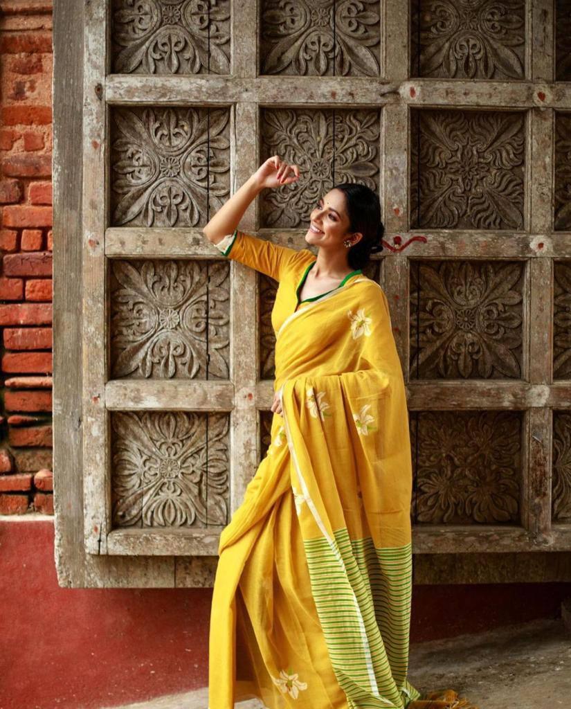 Yellow Digital Printed Linen Saree - Ibis Fab