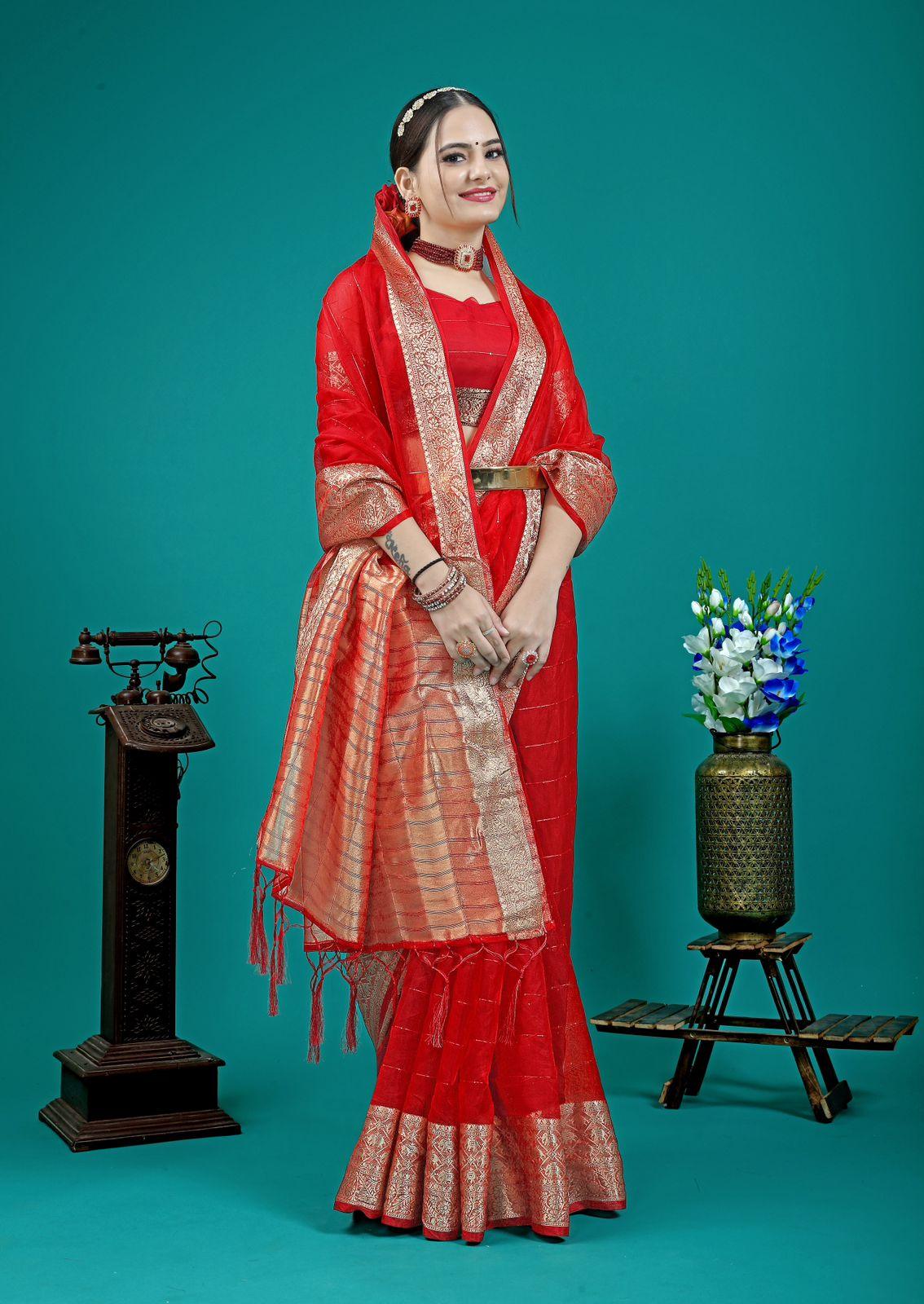 Organza Silk Saree With Attractive Rich Pallu Saree