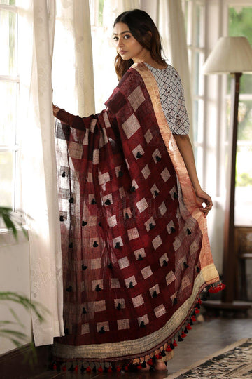 Graceful Brown And Red Pure Linen Designer Saree