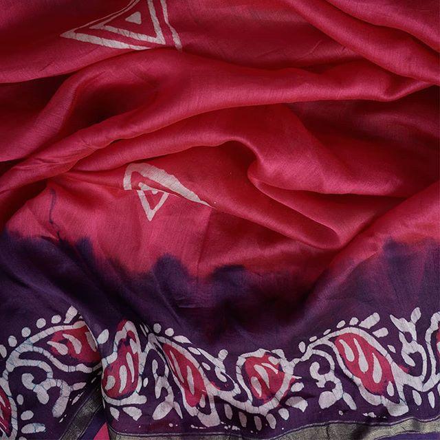 Demanding Pink Colored Festive Printed Pure Linen Saree - Ibis Fab