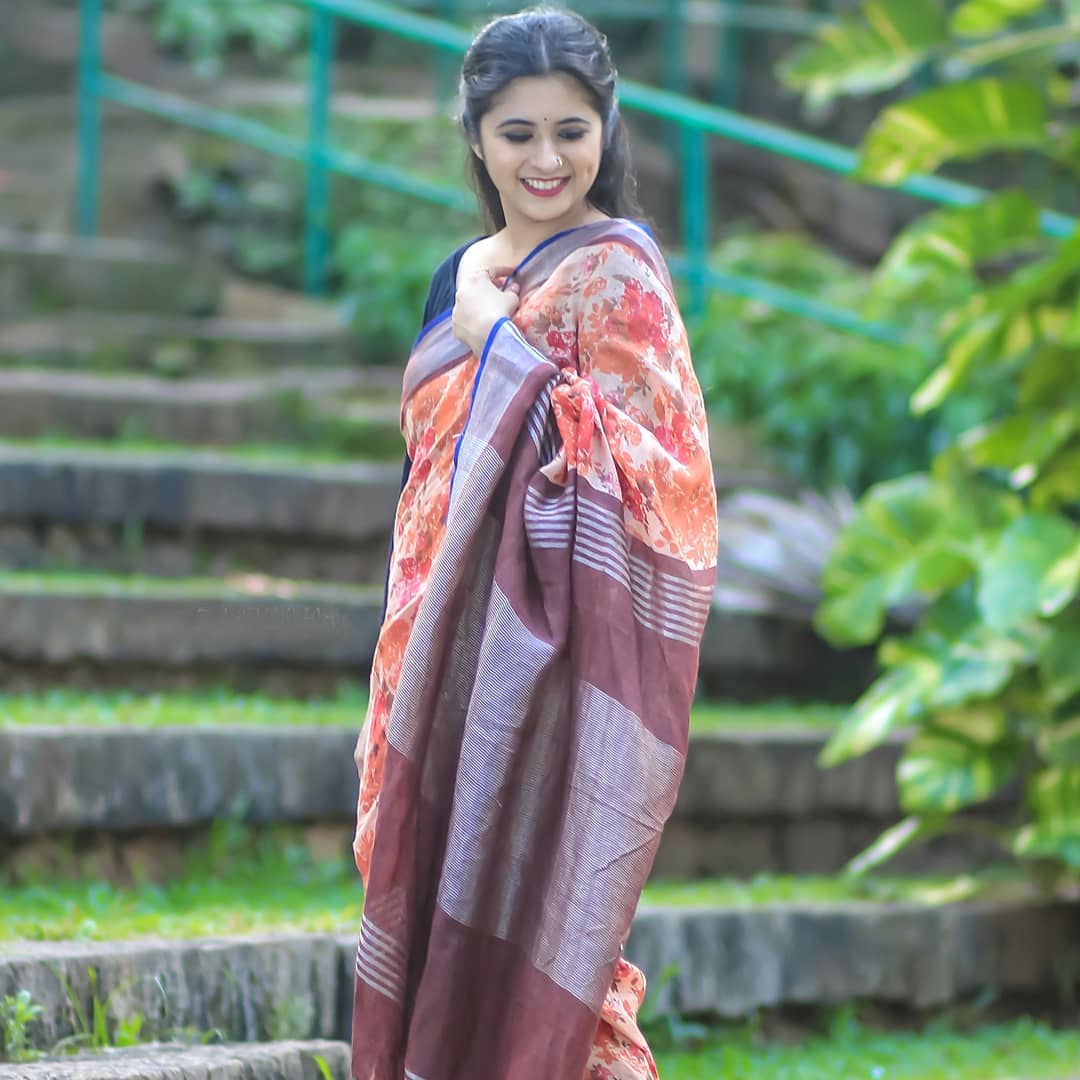 Pleasant Rose Gold Colour Printed Pure Linen Saree For Women