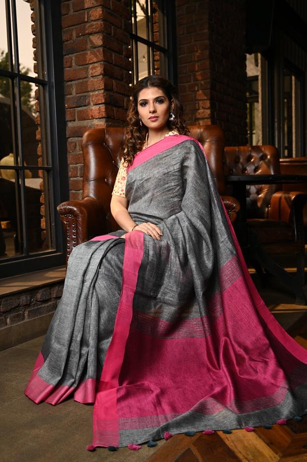 Magnetic Women's dark Grey Color Pure Linen Saree With Blouse Piece