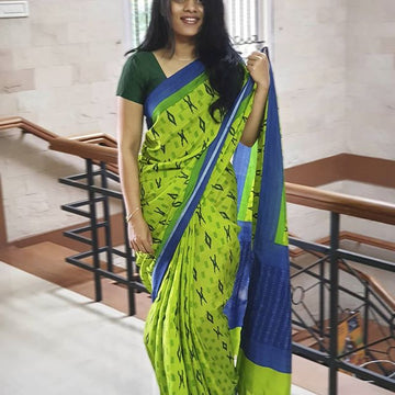 Surpassing  Parrot Green Colored Pure Linen Printed  Saree