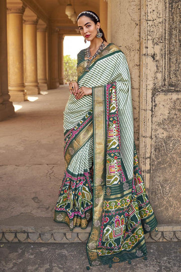 Adorable Silk Classy Green Color Saree, Shining Party Wear