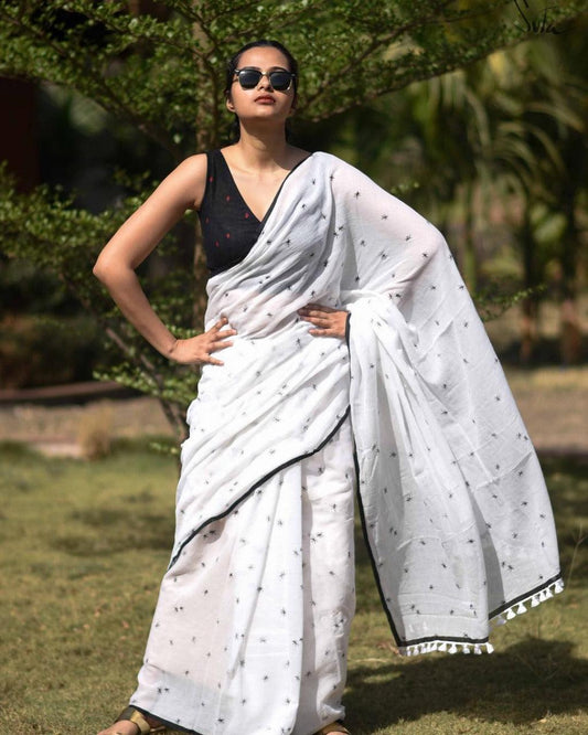 Exceptional White And Black Colored Party Wear Printed Pure Linen Saree - Ibis Fab