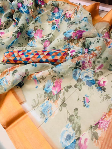 Flattering Pure Linen Off White Colored Casual Printed Saree