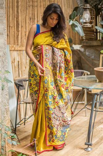 Impressive Yellow colored Linen Designer Printed Saree