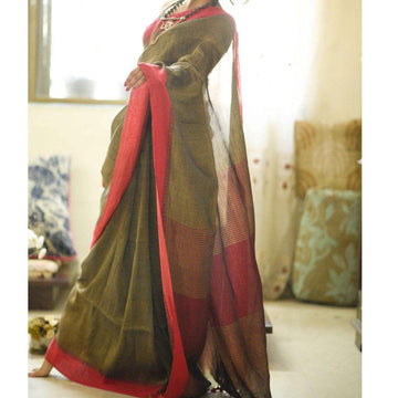 Intricate Green Colored Festive Wear Pure Linen Designer Saree