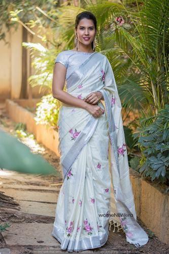 Mesmeric White  colored Partywear Linen Designer Printed Saree