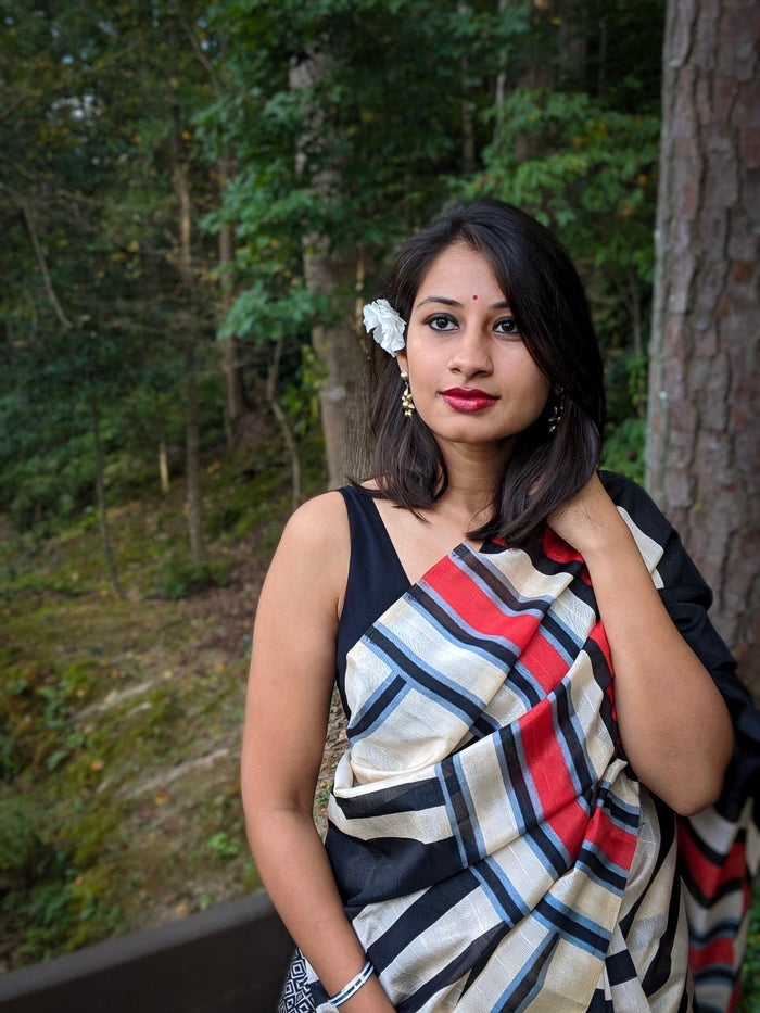Pure linen saree in black  enchanting casual wear